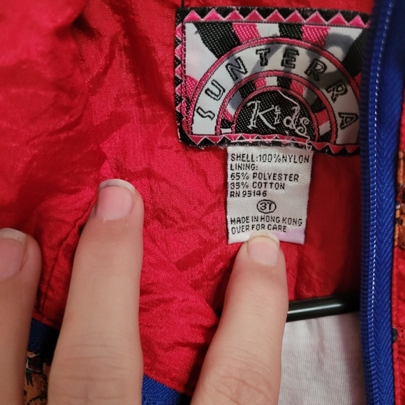 Vintage Sunterra Kids Red and Blue Windbreaker w Heart Pockets Teddy Bear Print - Picture 4 of 5